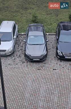 Седан Ford Fusion 2016 в 