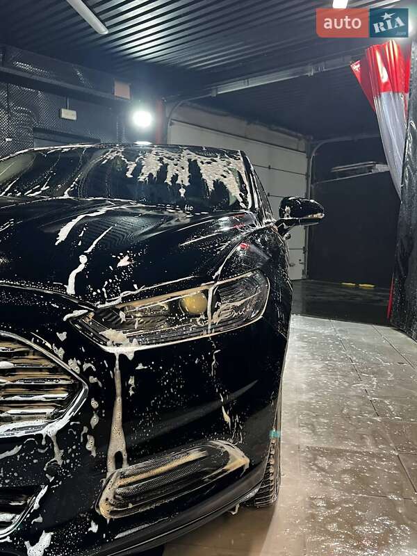 Седан Ford Fusion 2015 в Киеве фото 13 Седан Ford Fusion 2015 в Киеве