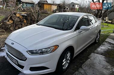 Седан Ford Fusion 2013 в Черкассах