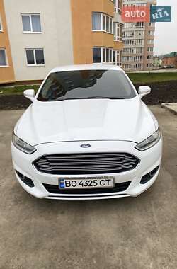 Седан Ford Fusion 2013 в Хмельницькому