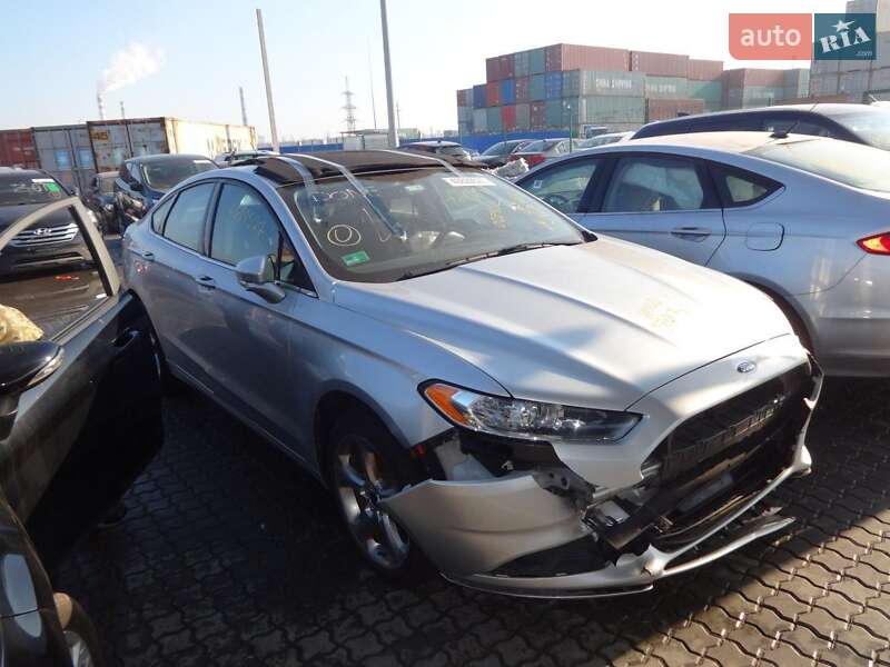 Седан Ford Fusion 2013 в Каменском
