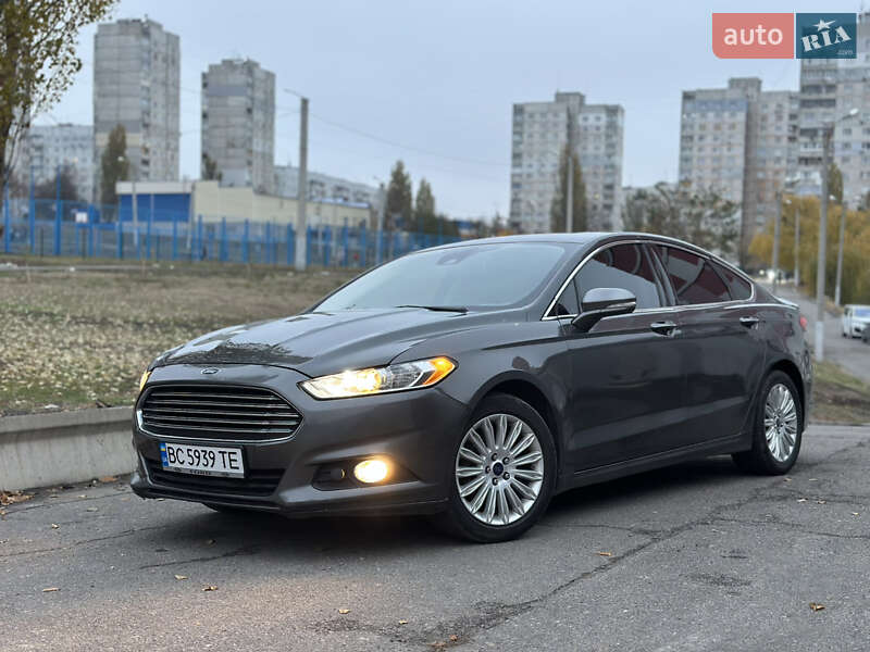 Седан Ford Fusion 2016 в Харкові