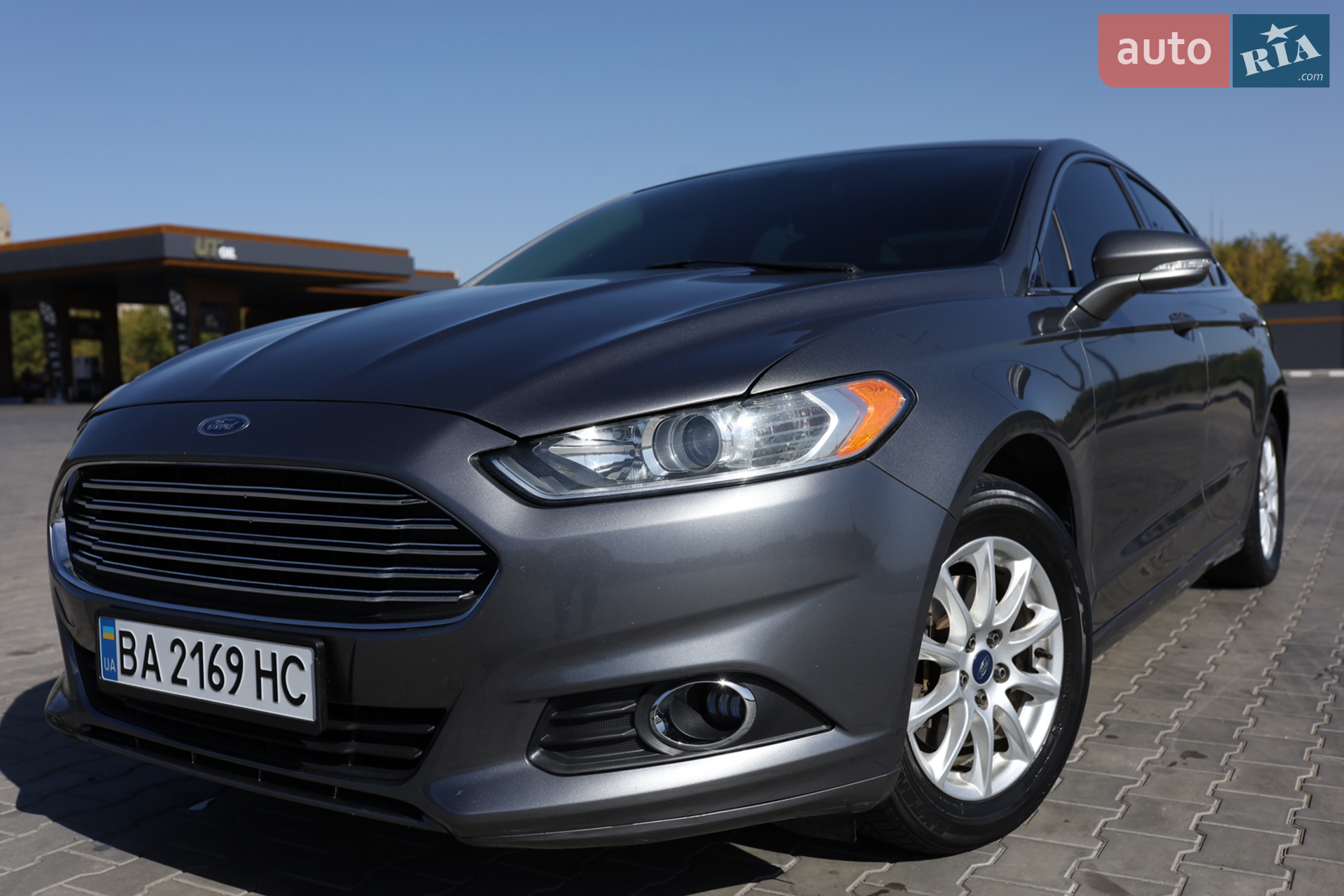 2013 Ford Fusion - мініатюра 18