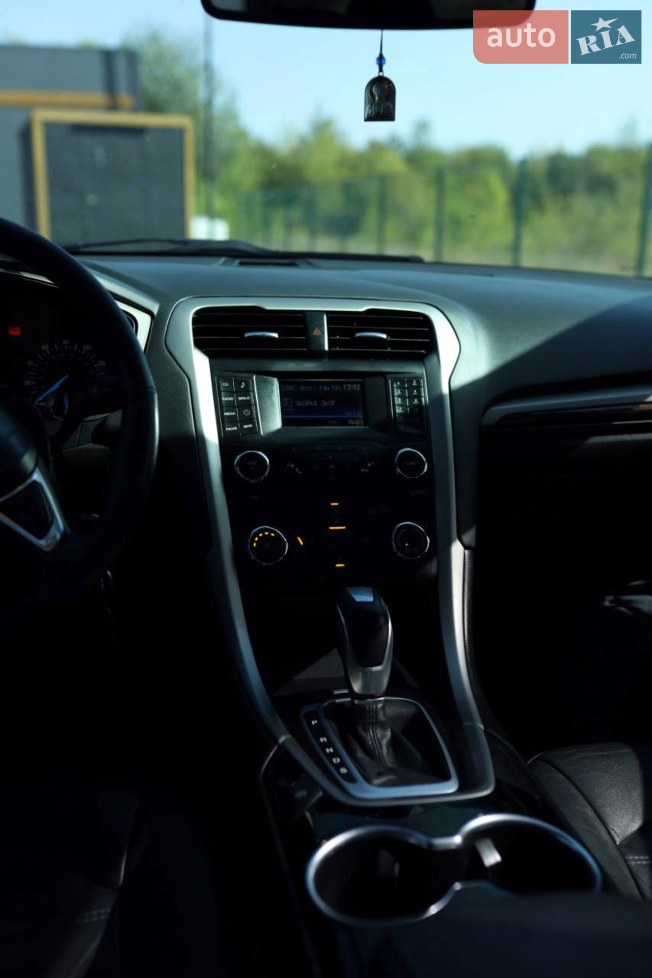 2013 Ford Fusion - мініатюра 28