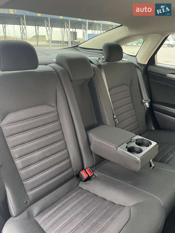 Седан Ford Fusion 2019 в Одессе