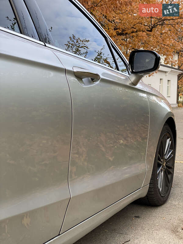 Седан Ford Fusion 2015 в Києві