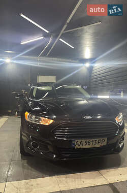 Седан Ford Fusion 2015 в Киеве