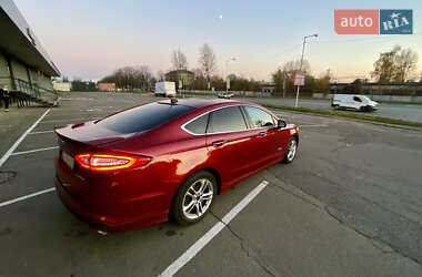 Седан Ford Fusion 2014 в 