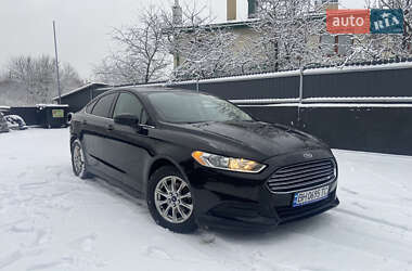 Седан Ford Fusion 2016 в Львові