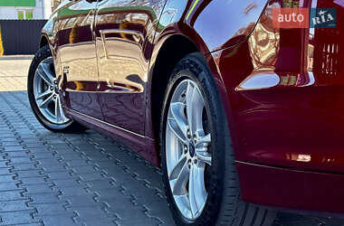 Седан Ford Fusion 2015 в 
