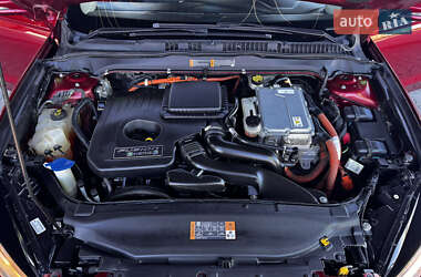 Седан Ford Fusion 2015 в 