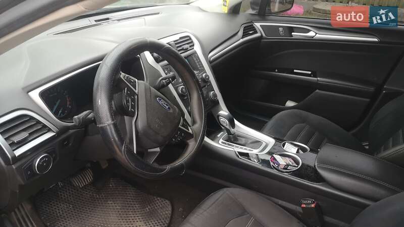 Седан Ford Fusion 2012 в Камне-Каширском