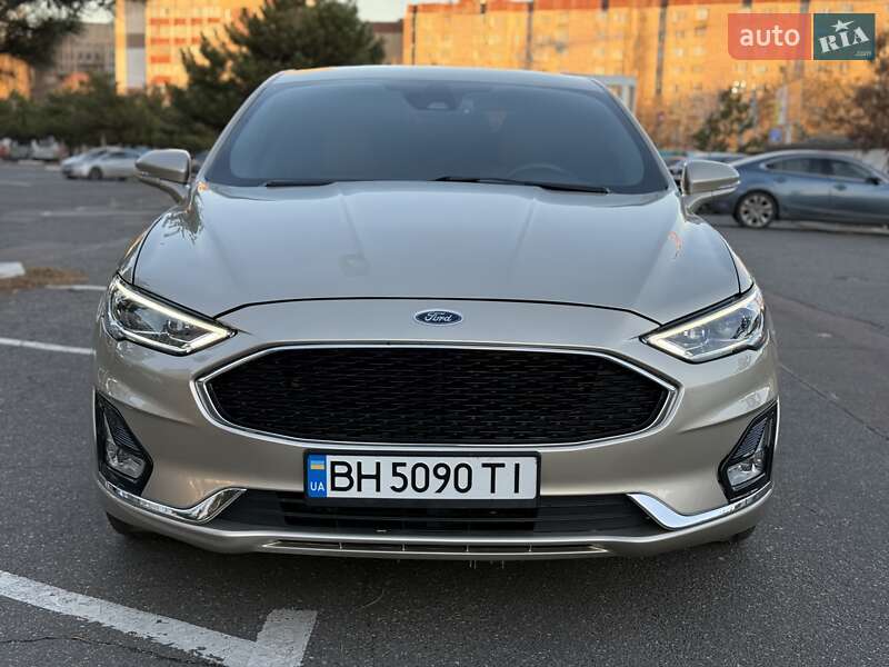 Седан Ford Fusion 2018 в Одессе