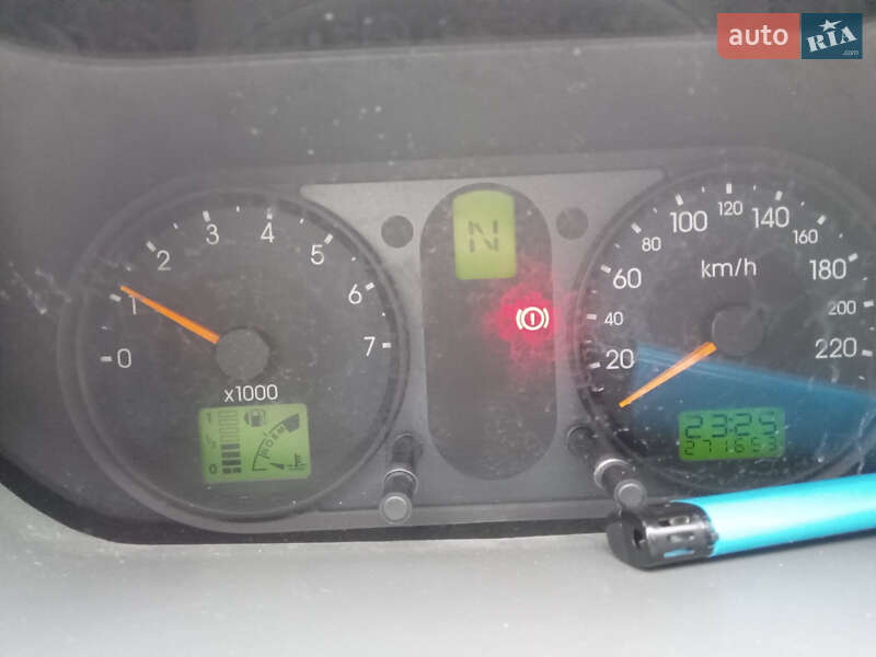 Хэтчбек Ford Fusion 2003 в Трускавце