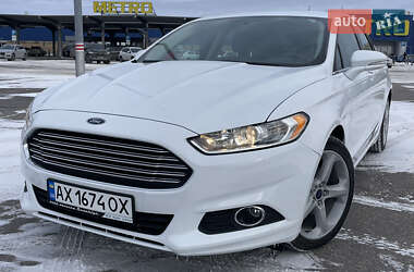 Ford Fusion 2016