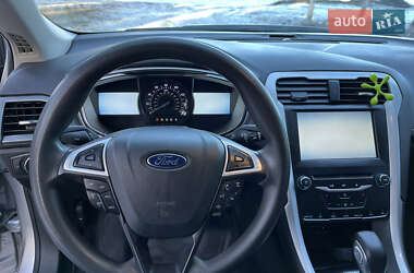 Седан Ford Fusion 2014 в Сумах