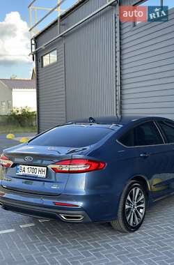 Седан Ford Fusion 2019 в Кропивницком