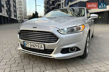 Седан Ford Fusion 2014 в Івано-Франківську