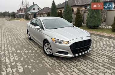 Седан Ford Fusion 2014 в Луцьку