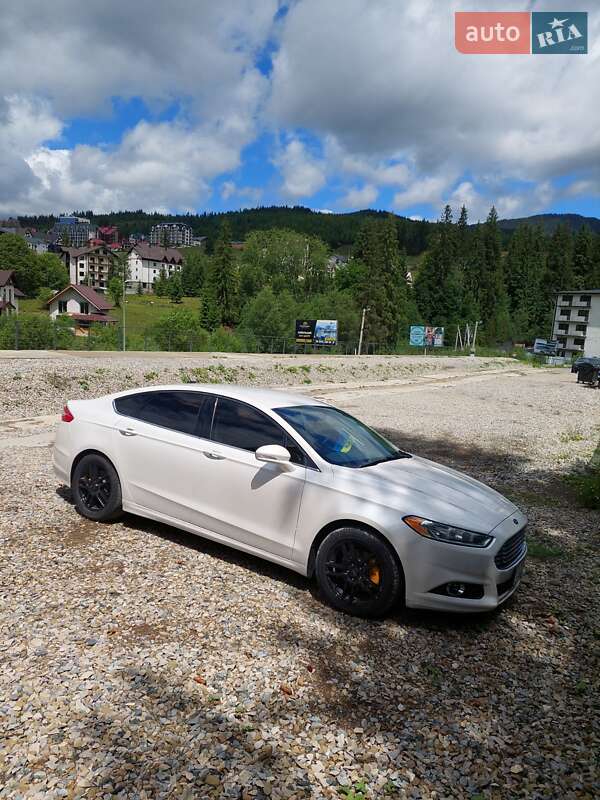 Седан Ford Fusion 2015 в Полтаве