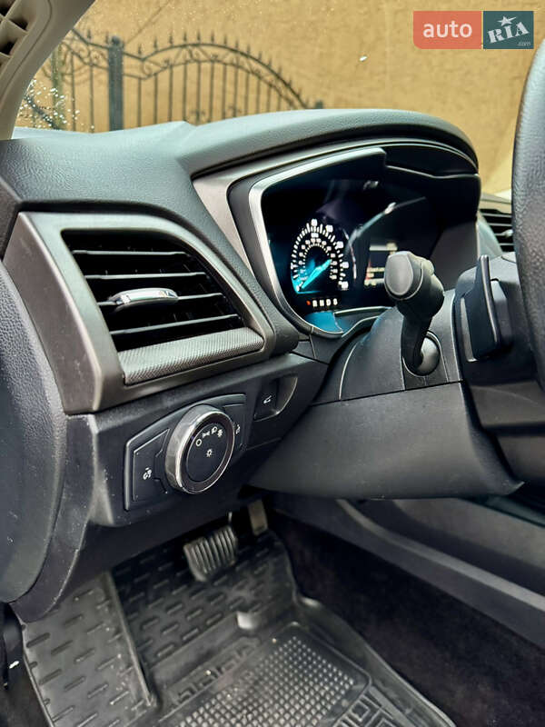 Седан Ford Fusion 2017 в Киеве
