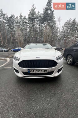 Ford Fusion 2015