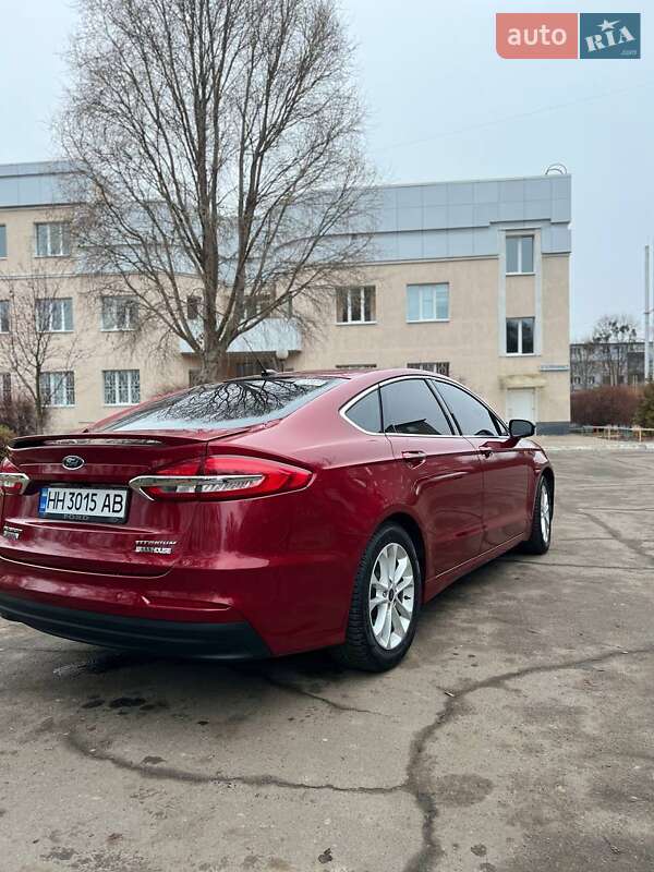 Седан Ford Fusion 2018 в Харькове
