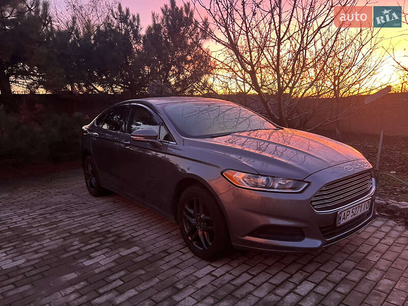 Седан Ford Fusion 2013 в Запоріжжі