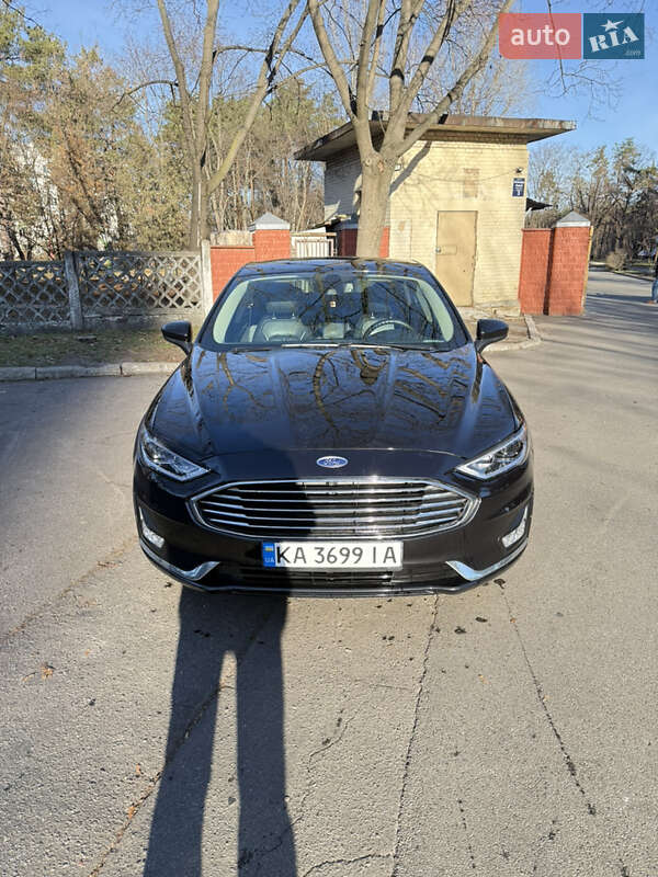 Седан Ford Fusion 2019 в Киеве фото 3 Седан Ford Fusion 2019 в Киеве