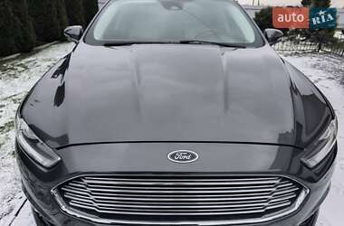 Седан Ford Fusion 2014 в 