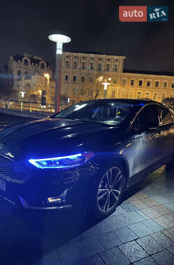 Ford Fusion 2020