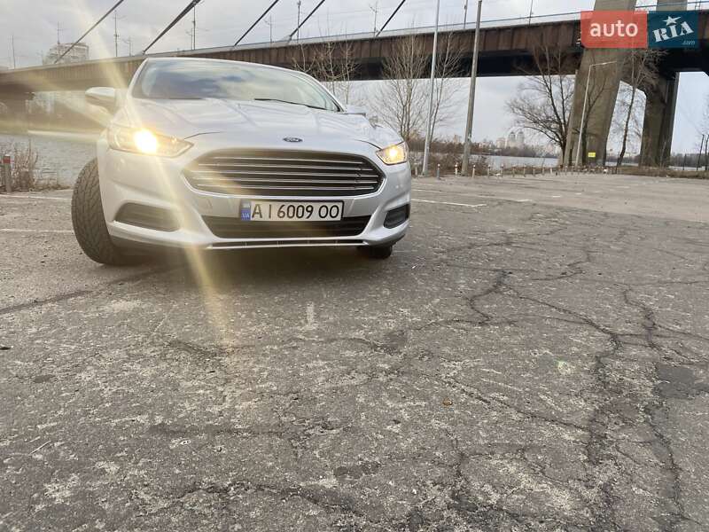 Ford Fusion 2014