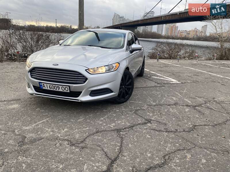 Седан Ford Fusion 2014 в Києві фото 2 Седан Ford Fusion 2014 в Києві