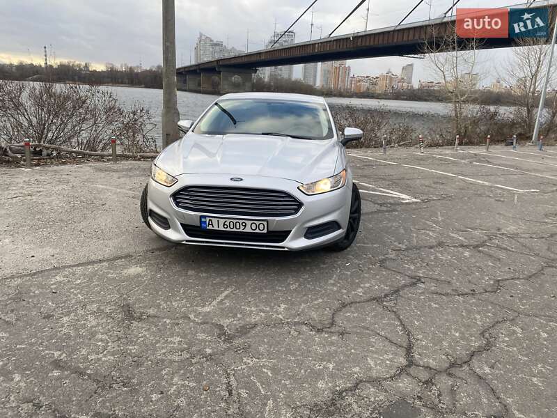 Седан Ford Fusion 2014 в Києві фото 8 Седан Ford Fusion 2014 в Києві