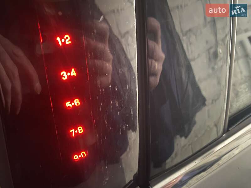 Седан Ford Fusion 2014 в Києві фото 26 Седан Ford Fusion 2014 в Києві