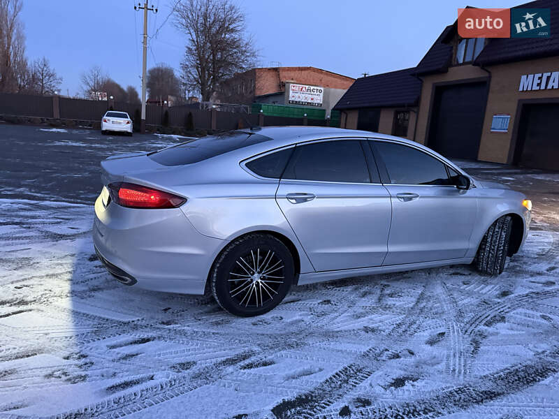 Седан Ford Fusion 2014 в Благовещенском