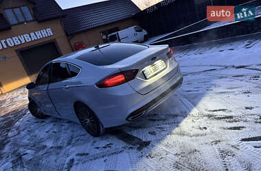 Седан Ford Fusion 2014 в Благовещенском