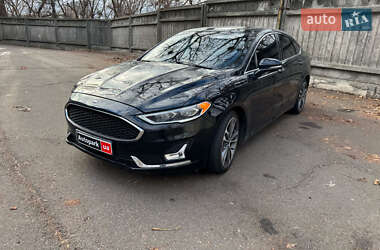 Седан Ford Fusion 2018 в Києві