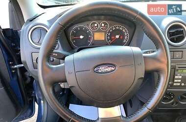 Хетчбек Ford Fusion 2011 в 
