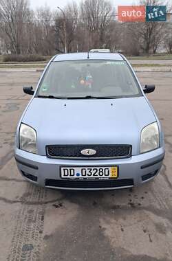 Хетчбек Ford Fusion 2004 в 