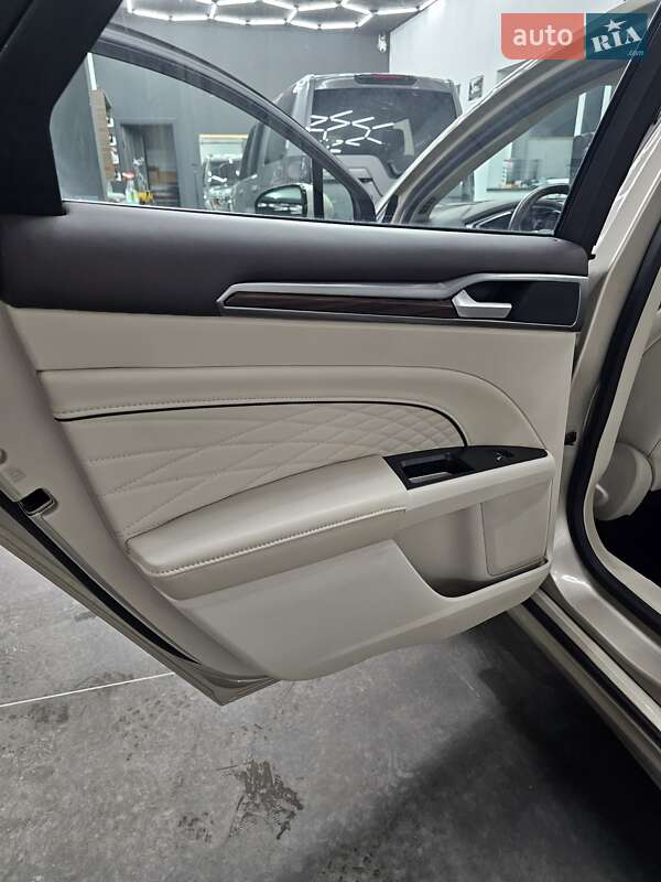 Седан Ford Fusion 2016 в Луцке