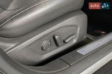 Ford Fusion 2015