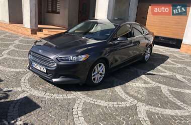 Седан Ford Fusion 2015 в Тернополі