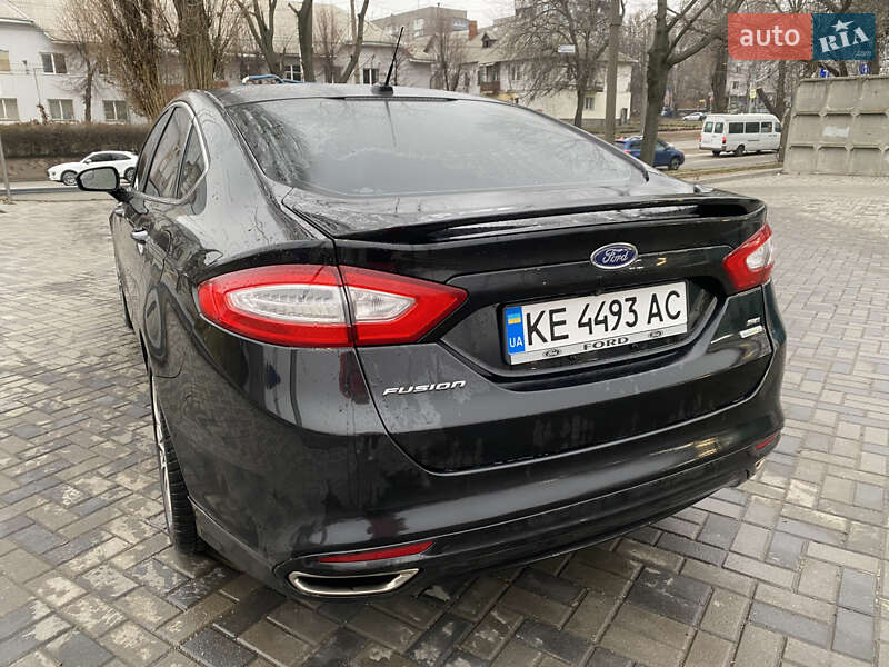 Седан Ford Fusion 2013 в Днепре