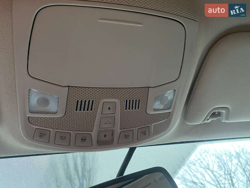 Седан Ford Fusion 2013 в Днепре