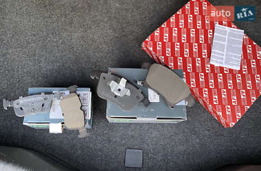 Седан Ford Fusion 2013 в 