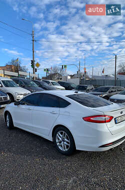 Седан Ford Fusion 2013 в Хмельницькому