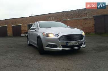 Седан Ford Fusion 2014 в Львове