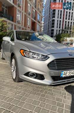 Седан Ford Fusion 2014 в Одесі