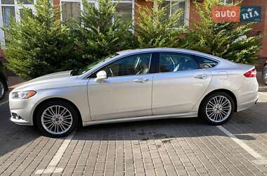 Седан Ford Fusion 2014 в Одесі